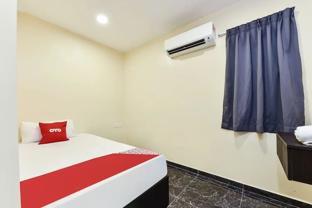 OYO 90445 Th Hotel - photo 23
