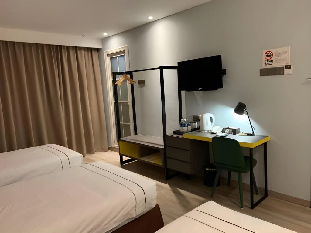 K Hotel - photo 5