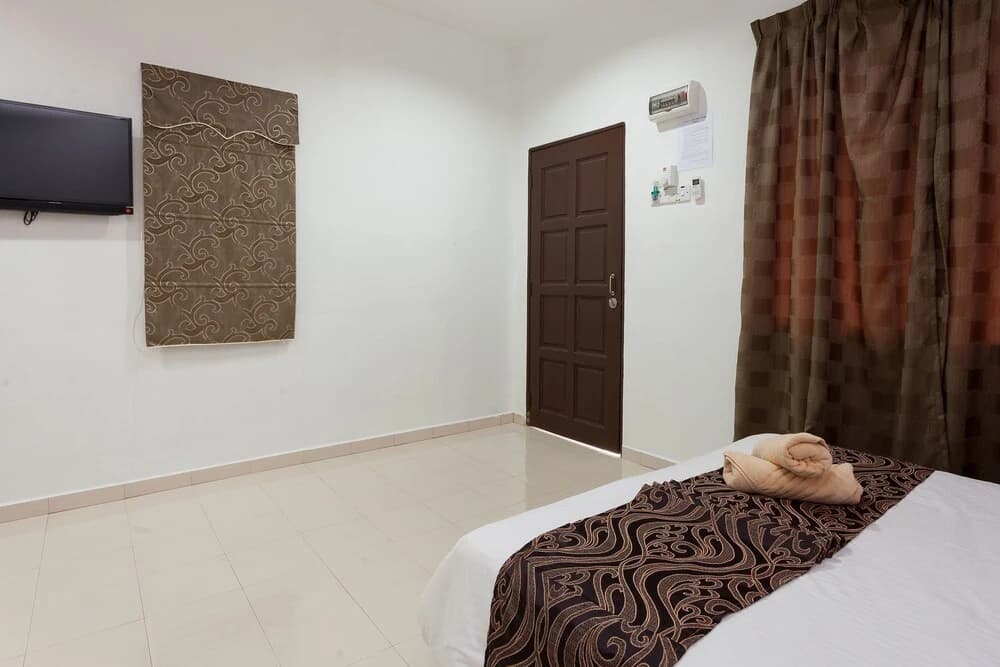 ZEN Rooms Pantai Tengah - photo 20