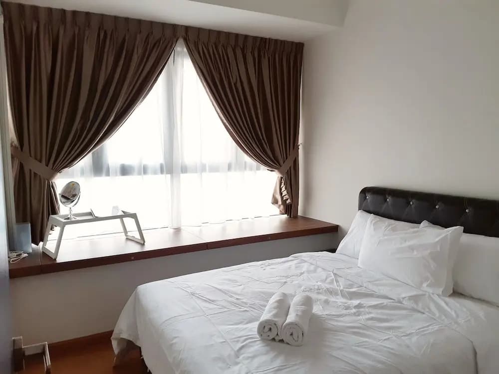Homerent by Countrygarden Danga Bay - photo 5