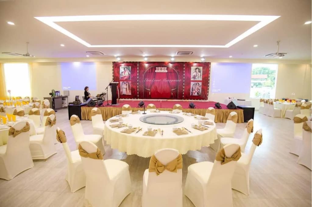 Angsoka Hotel - photo 14