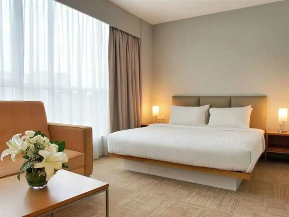 Primera Residences & Business Suites - photo 4