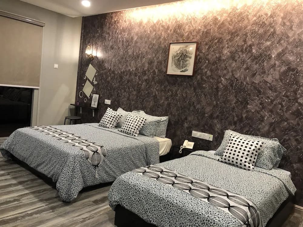 Oriental 12 Residence - photo 2