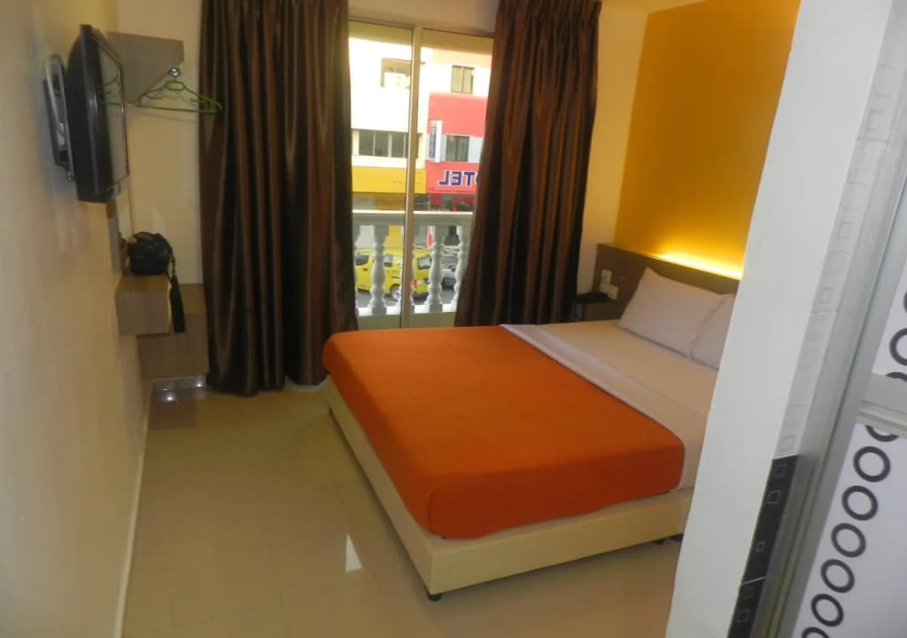 Yellow Mansion Hotel Banda Kaba - photo 7