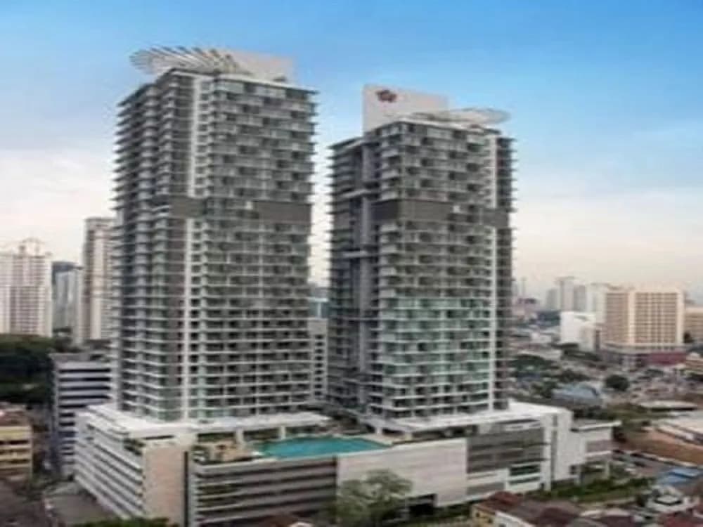 Pearl Suites Swiss Garden Residences - photo 17
