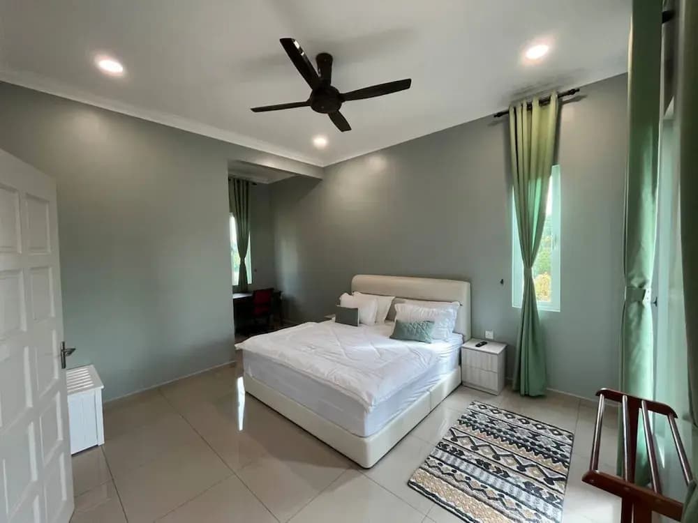 Villa RI Homestay - photo 6