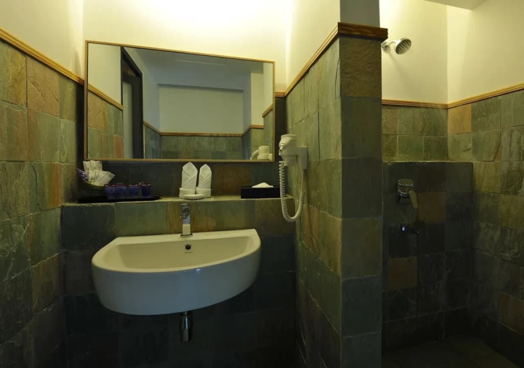 de King Hotel KLCC - photo 11