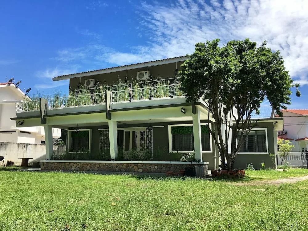 iBook 3 - Beachside Bungalow - photo 1
