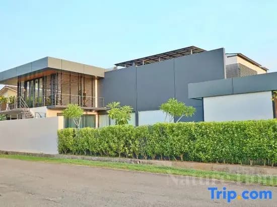 The Summer Villa By Nature Home - photo 1
