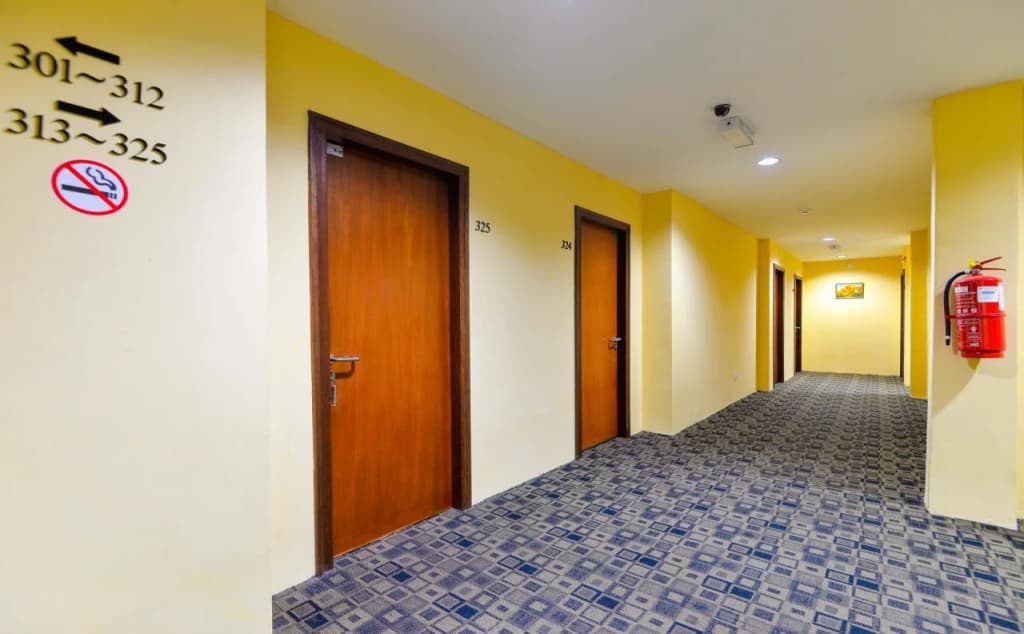 Pegasus Inn Hotel - photo 11