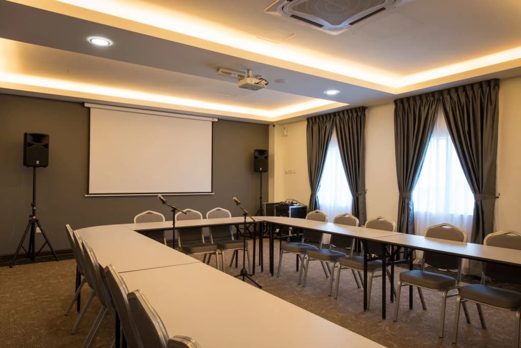 Asiatic Hotel - photo 16