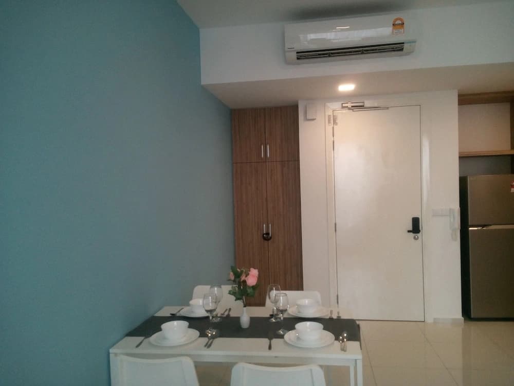 Robertson Suites Z - photo 6