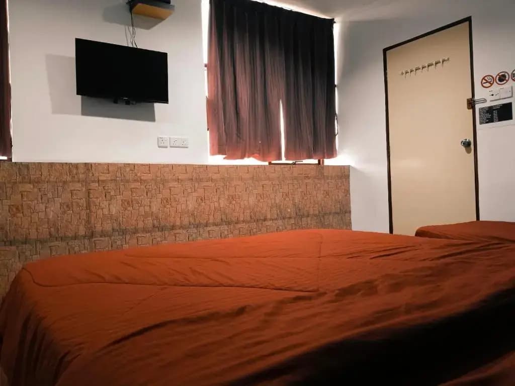 BMW Hotel - photo 1