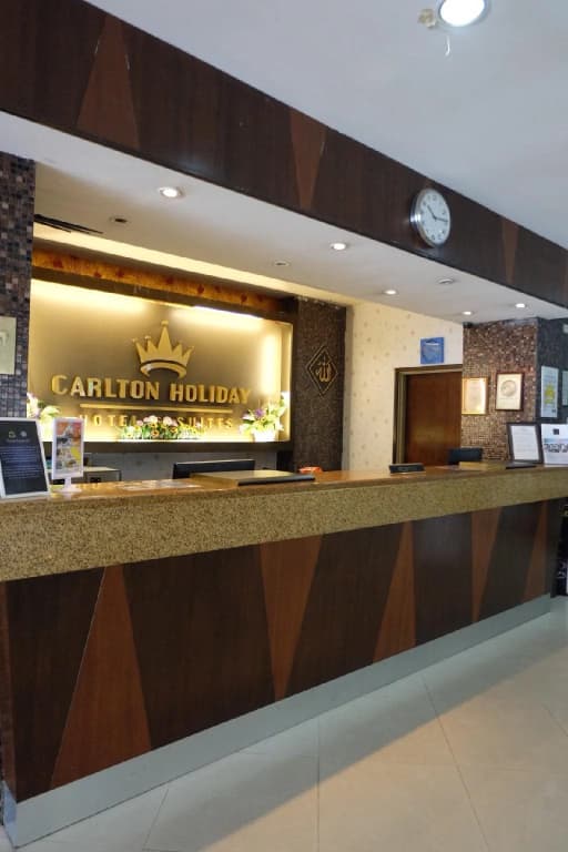 Carlton Holiday Hotel & Suites - photo 1