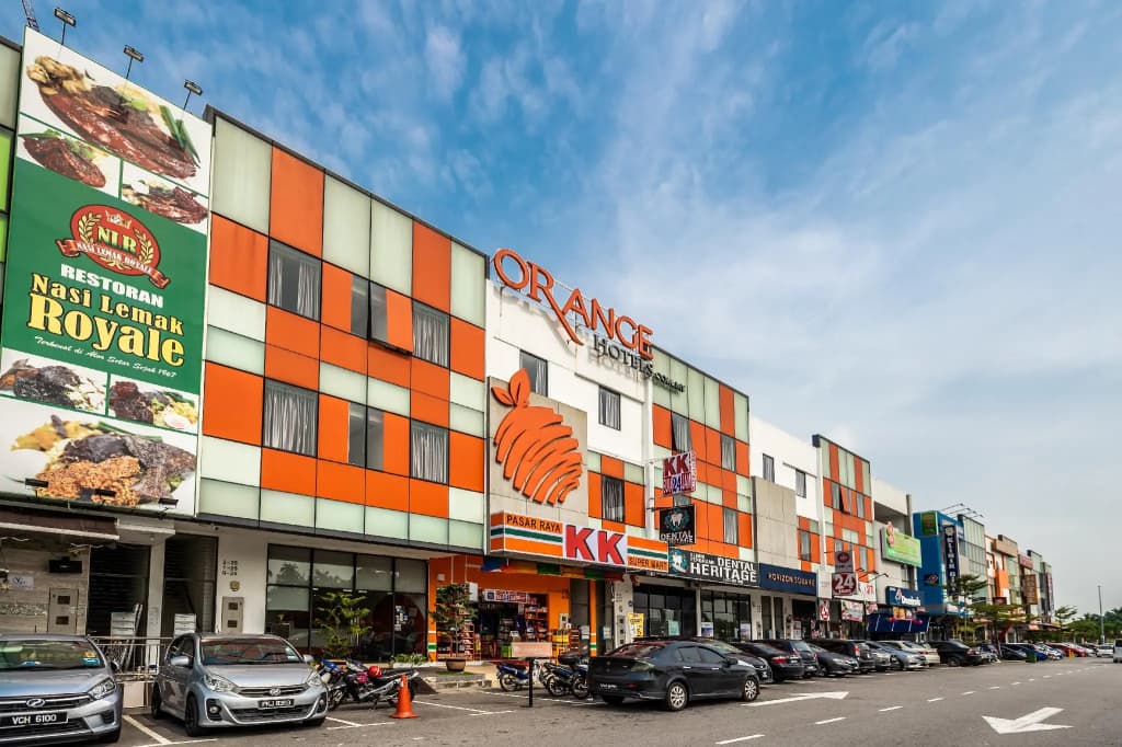 1 Orange Hotel KLIA & KLIA2 - main photo