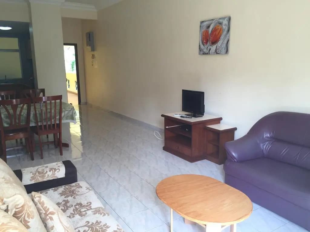 Teluk Batik Holiday Apartment - photo 11