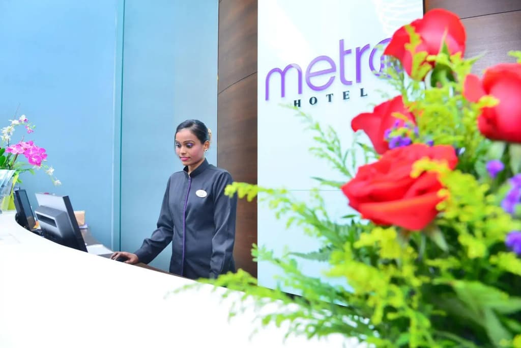 Metro Hotel - photo 15
