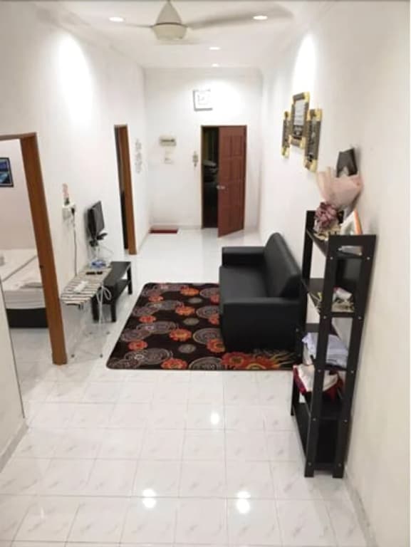 Aulia Homestay - photo 7