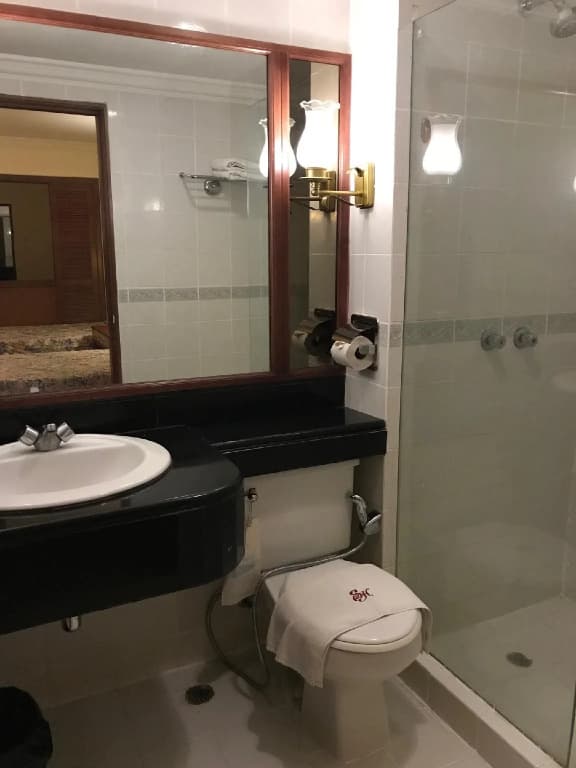 The Executive Hotel Lahad Datu - photo 10
