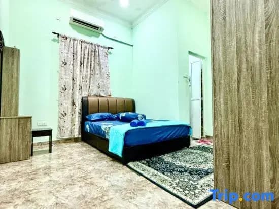Homestay Selesa KBB Guest House - photo 2