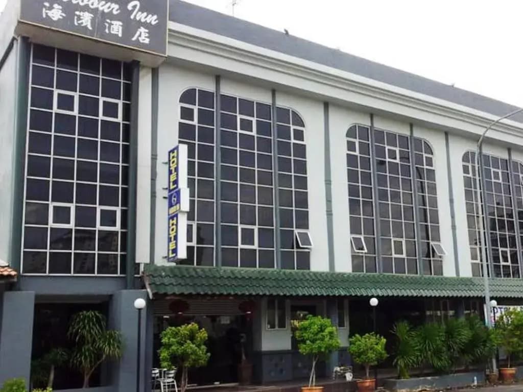 Harbour Inn Melaka - photo 1