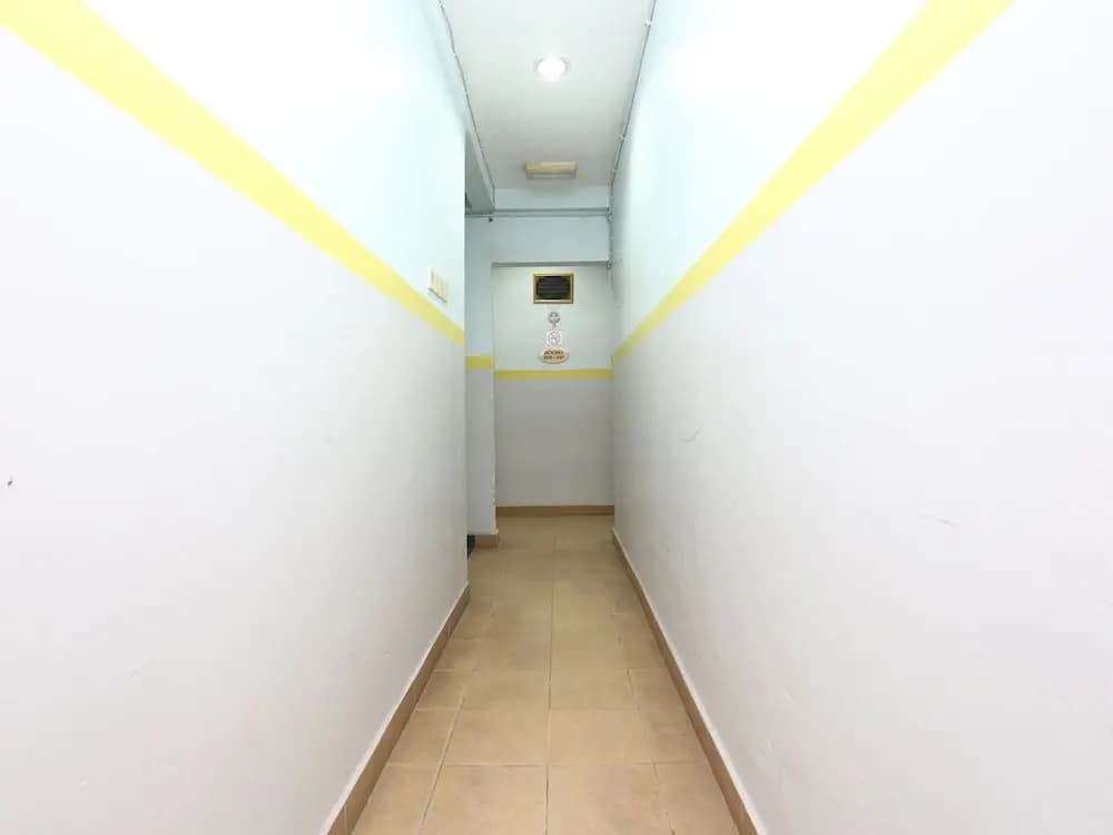 OYO 89452 Best Eastern Hotel - photo 1