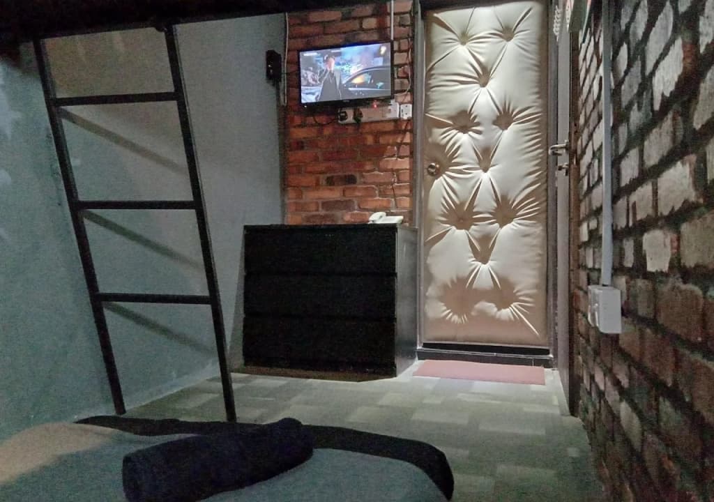 Bunker Hotel & Restaurant - photo 11