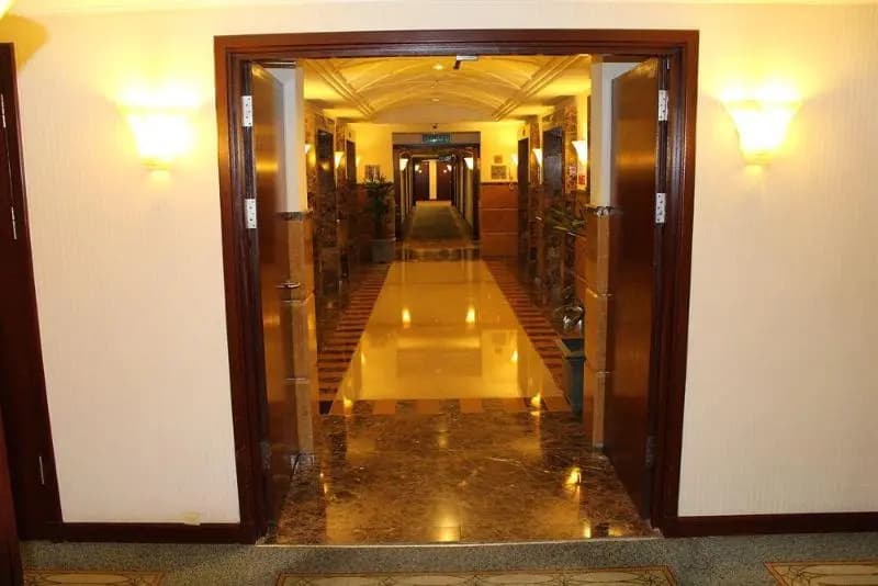 Baral Service Suites Times Square - photo 8