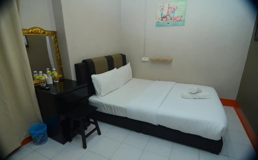 Amt Budget Hotel - photo 5
