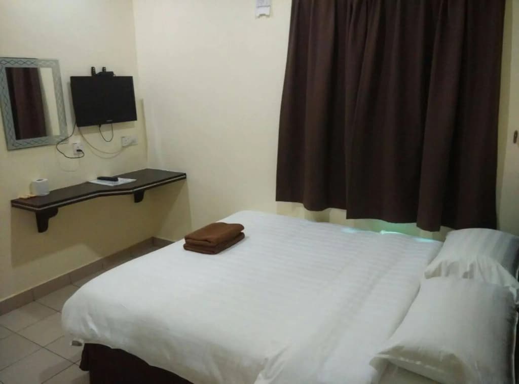 Hotel Traveller - photo 7