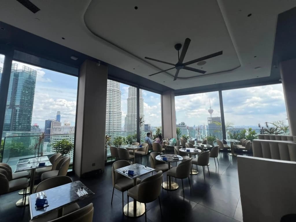 Super Star Suite 5min KLCC Netflix 1cp - photo 10