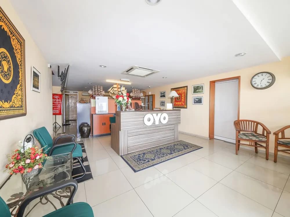 OYO 415 Straits Settlement Inn - photo 11