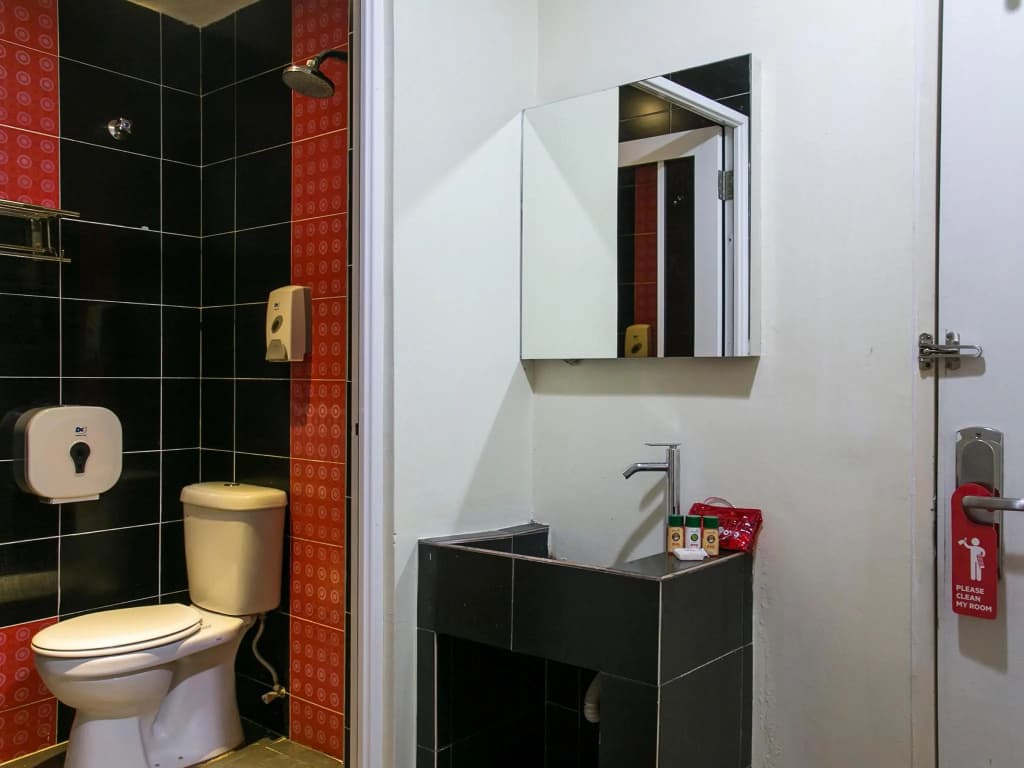 OYO Rooms Petaling Jaya SS4 - photo 19