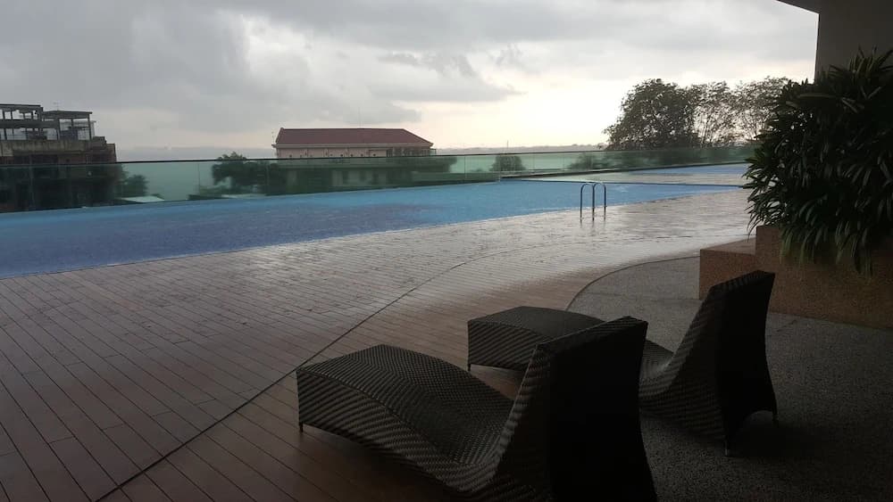 3R2B Seaview Condo - photo 11