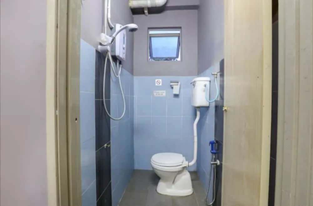 Hotel O Bed Station Guest House Dormitory - photo 9