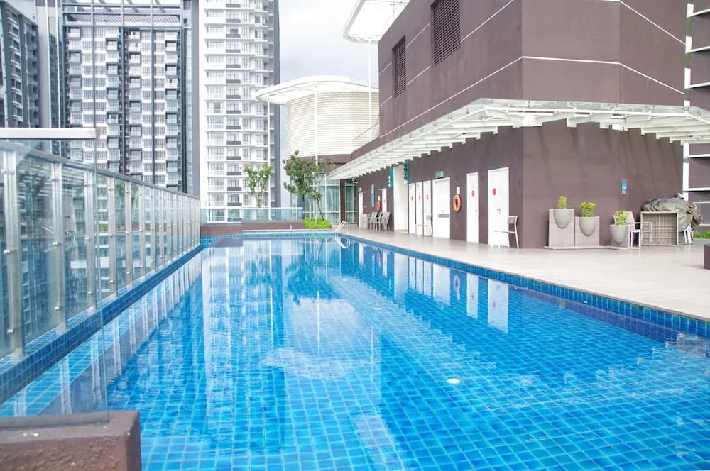 The Afiniti City View Apartment - photo 14
