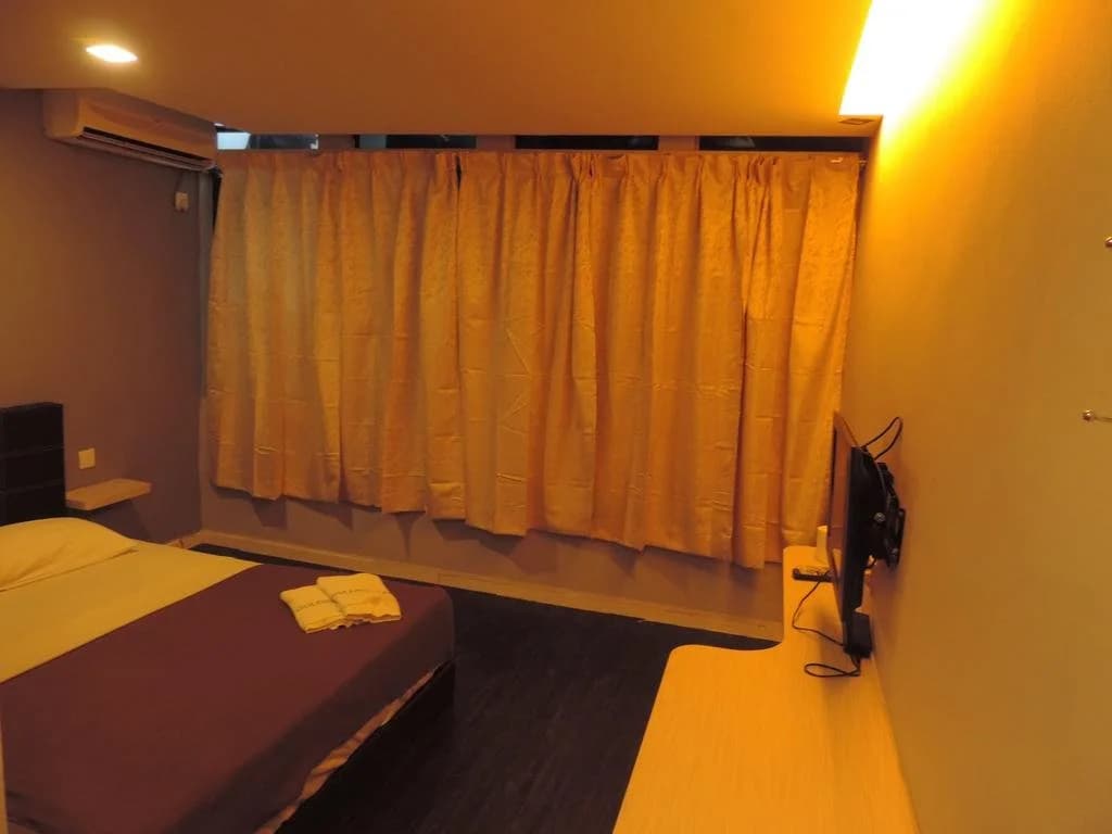 OYO 601 I Stay Hotel - photo 4