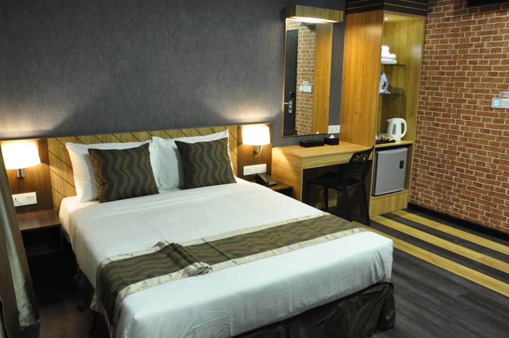 Valya Hotel - Kuala Terengganu - photo 4