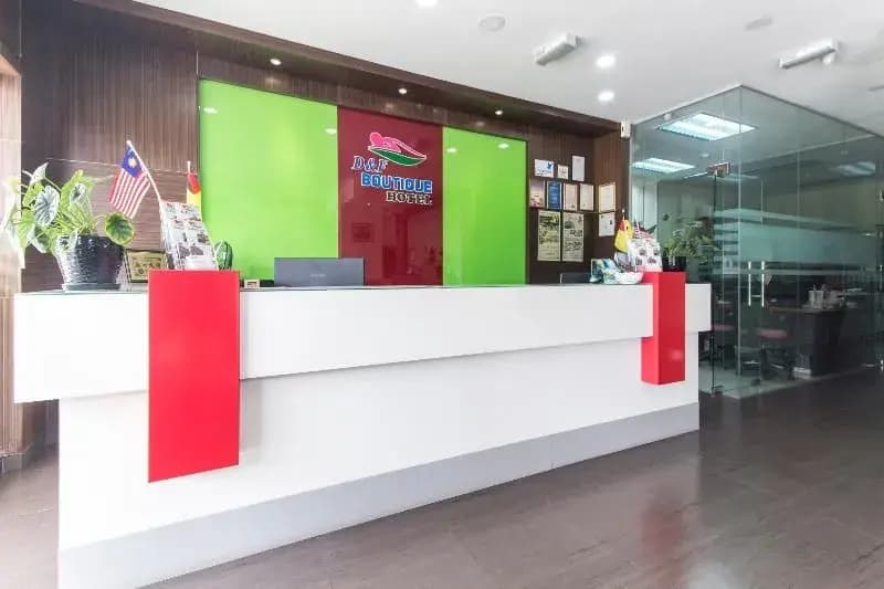 OYO 498 D&F Boutique Hotel Senawang - photo 16