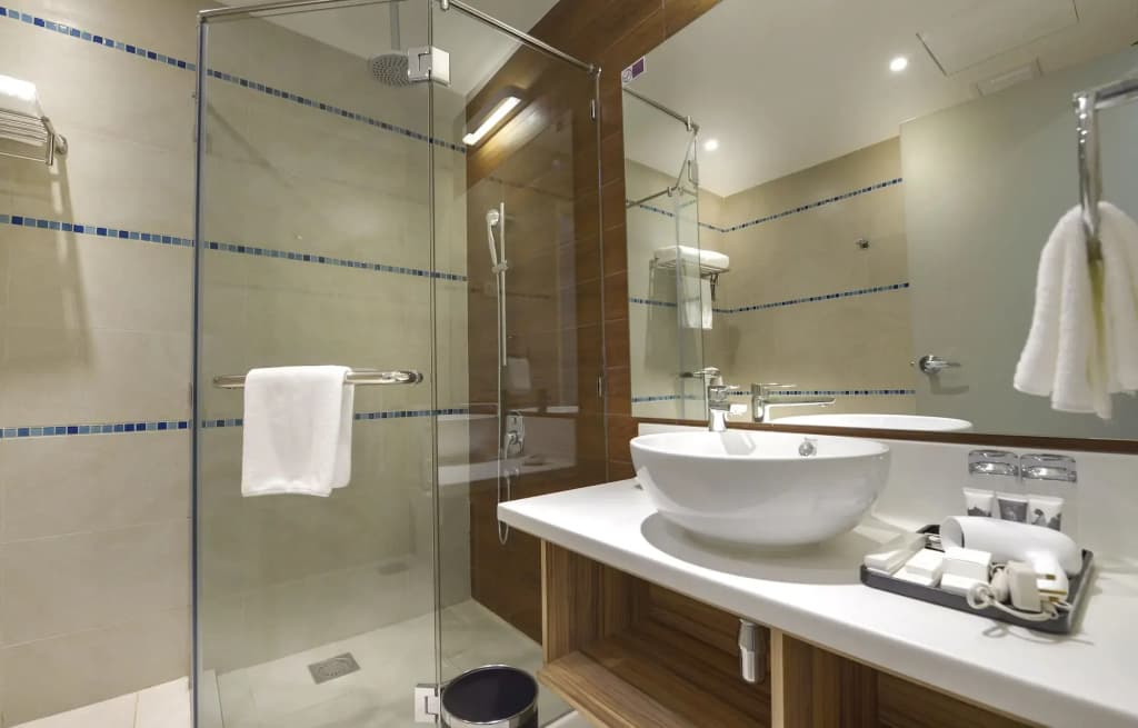 Mercure Kota Kinabalu City Centre - photo 9