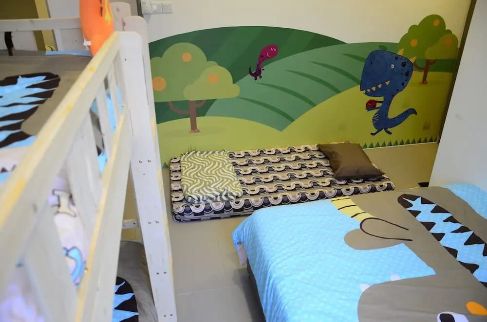 The Woodz Thematic Homestay - photo 27