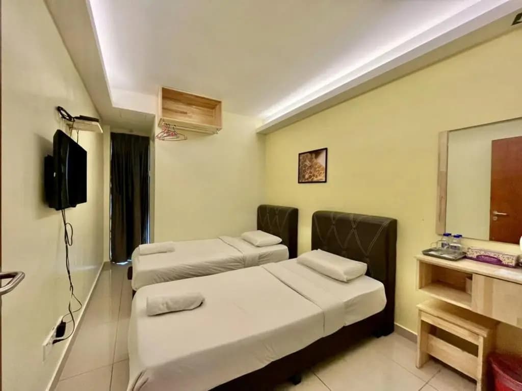 Adam Hotel - photo 5