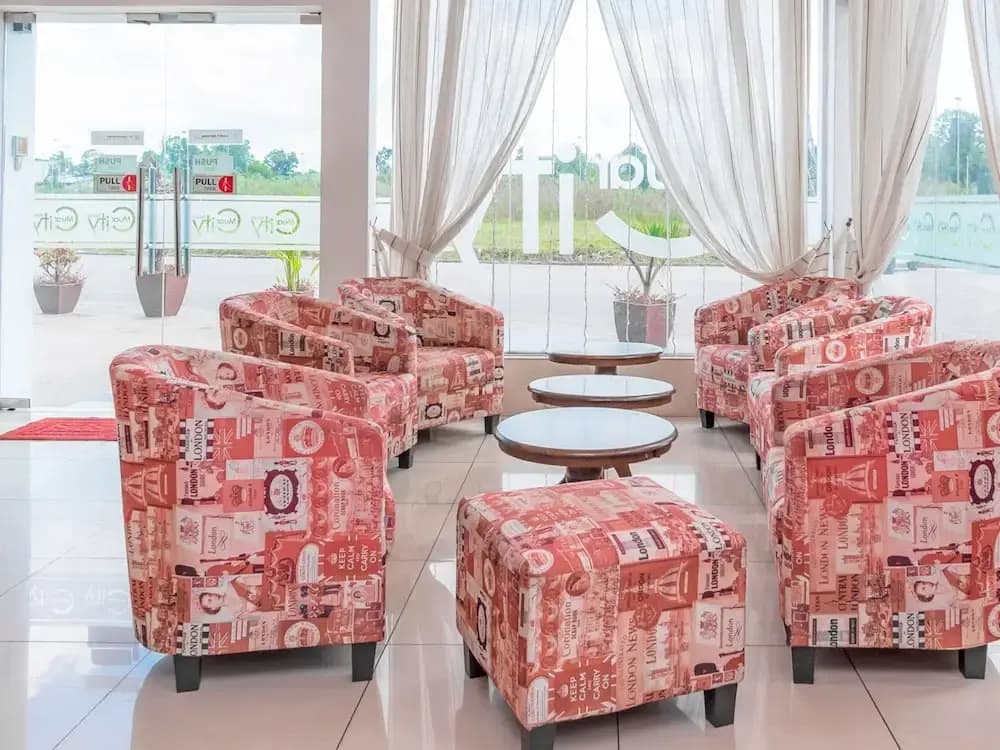 Muar City Hotel - photo 10