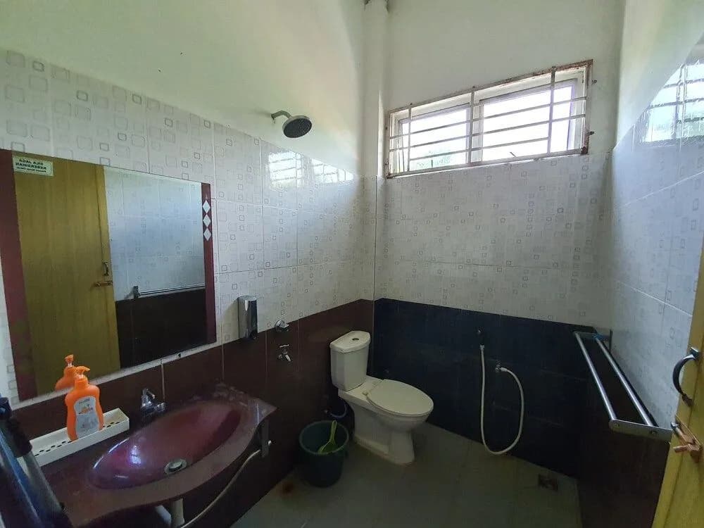 OYO HOME 90280 Darussalam Homestay - photo 7