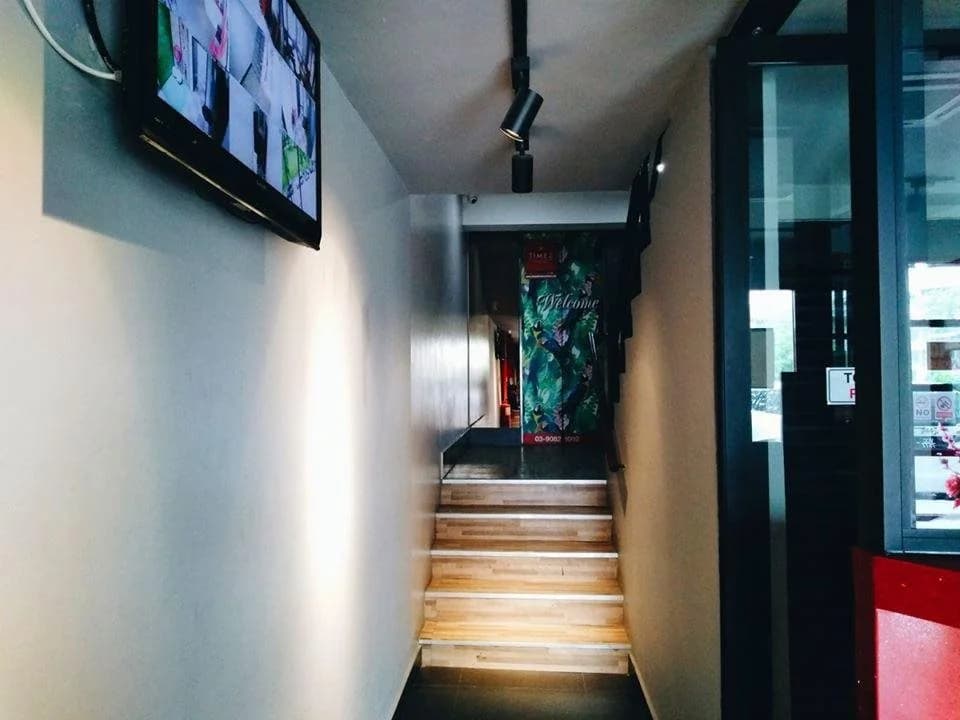 Timez Business Hotel - photo 13
