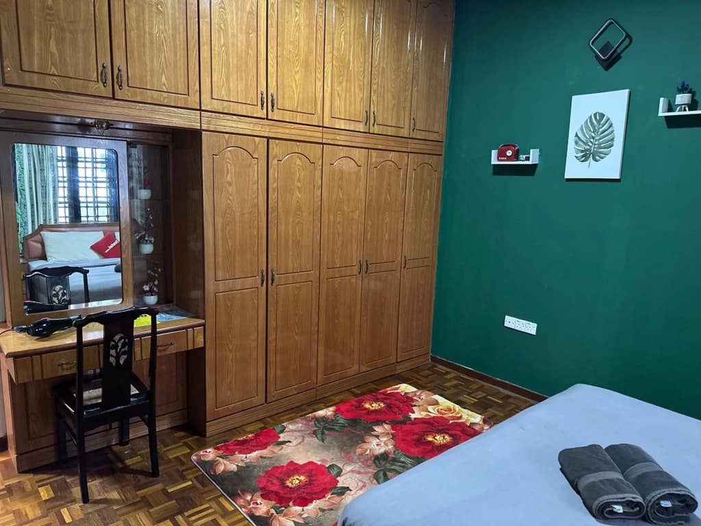 100 Backpackers Hostel - photo 11