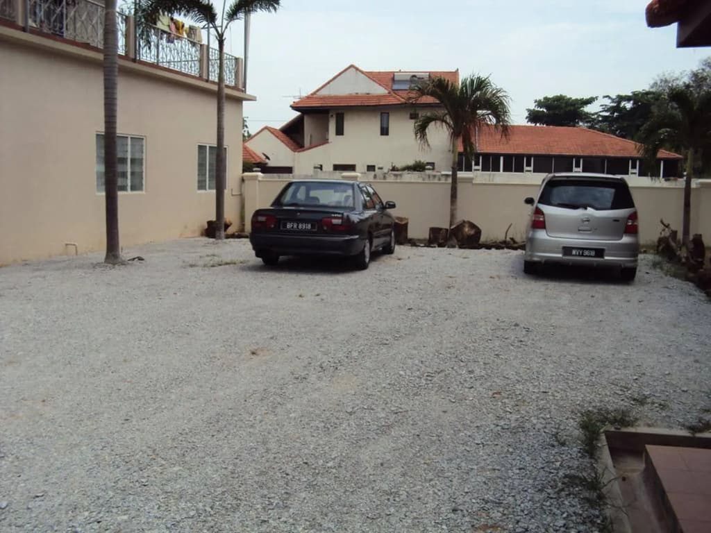 Abang Adik Service Suite Hotel Melaka - photo 9