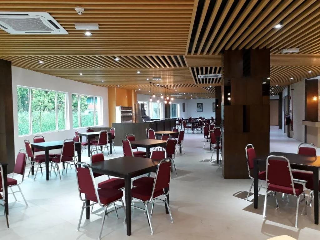D Arc Hotel - photo 14