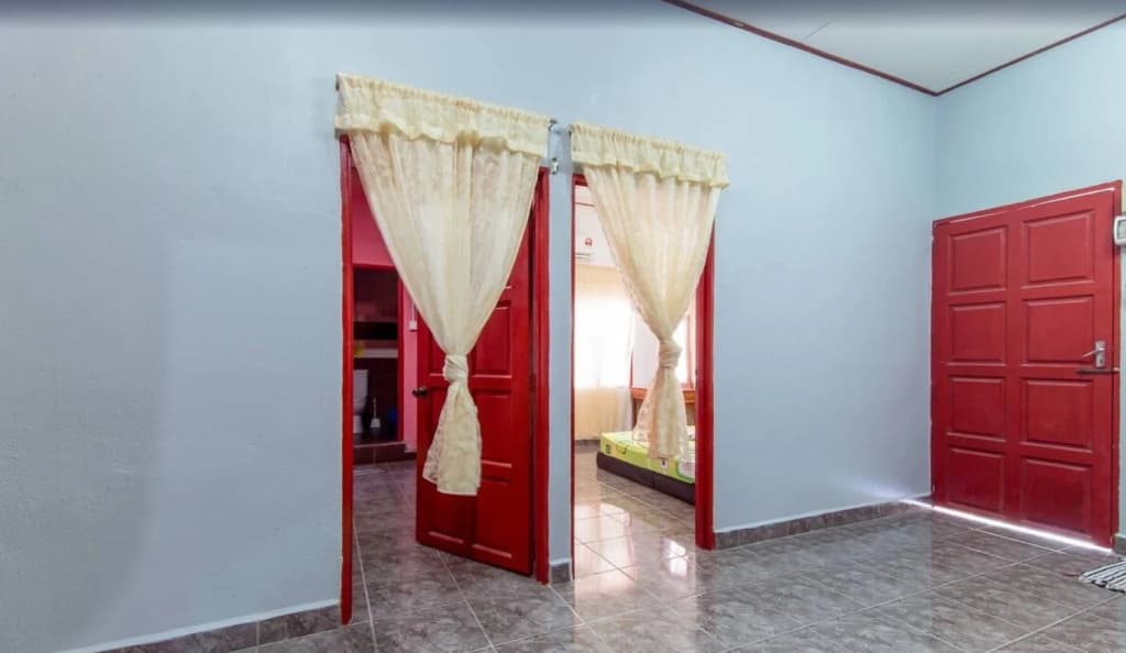 ZEN Home Nabil Nabila Homestay - photo 3