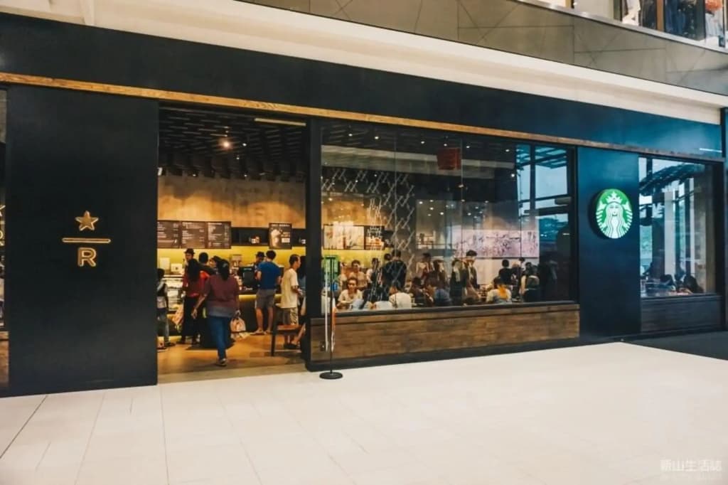 A2603 THE PLATINO NETFLIX PARADIGM MALL By STAY - photo 18